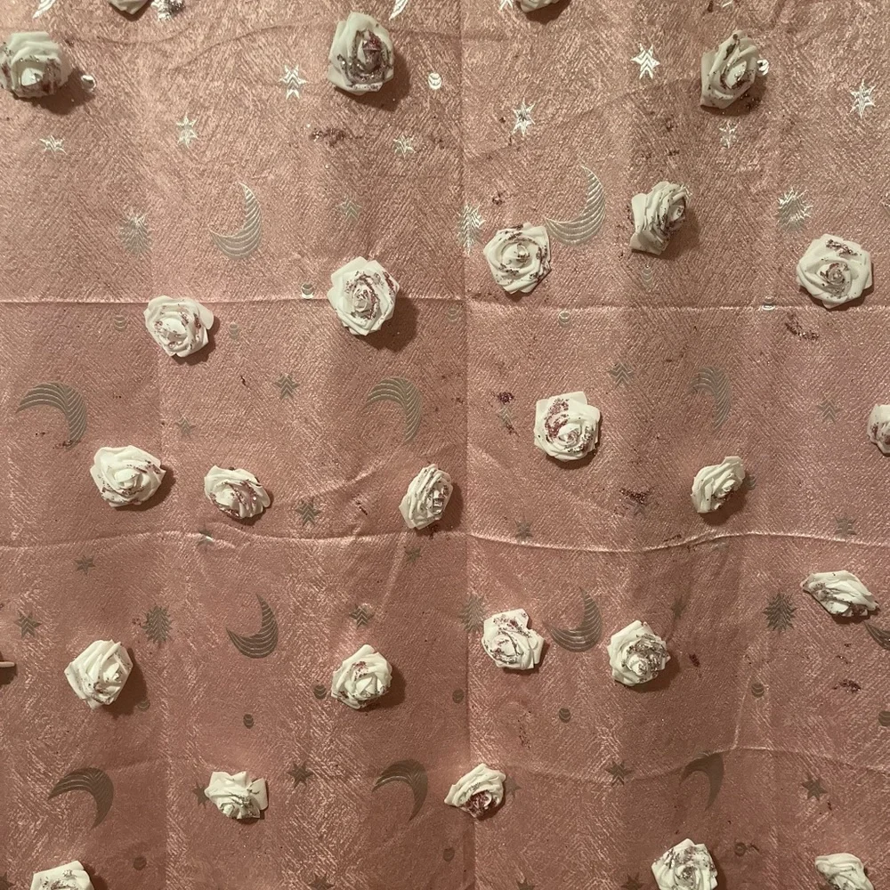 Flower wall/wedding backdrop/flower backdrop with Swarovski Crystal Appliqués